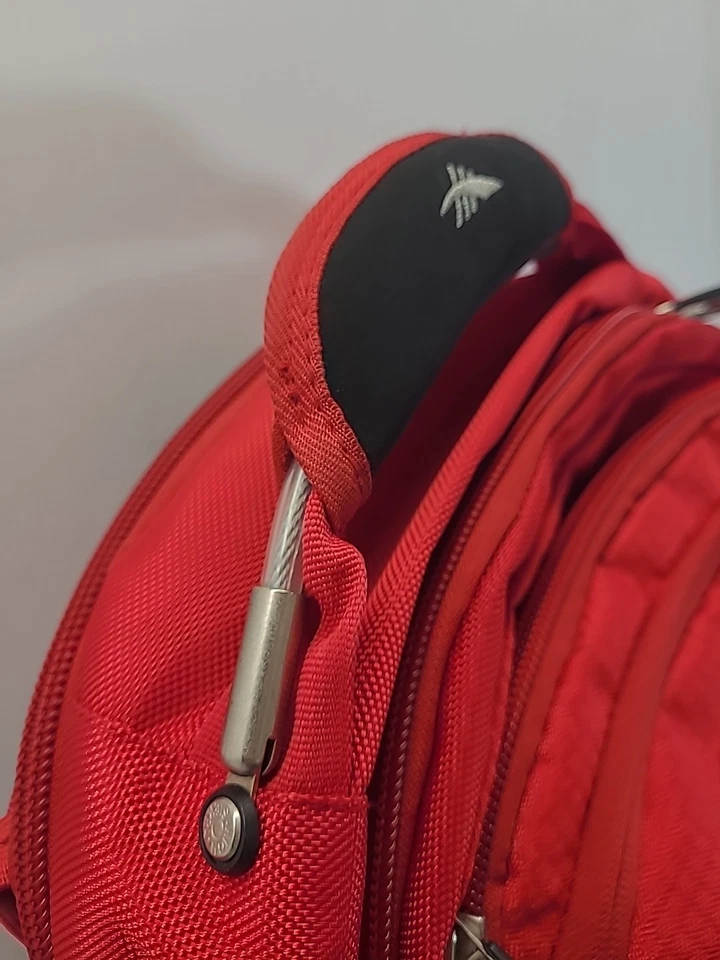 Correa de suspensión para mochila High Sierra Elite refrigerada por flujo de aire rojo gris Foto 4 de 4