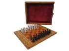 VINTAGE  MID 20th CENTURY TRAVEL CHESS SET WOOD CASE ALUMINIUM CHESS PIECES