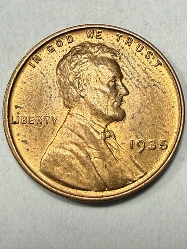* 1935 BU RED LINCOLN CENT (UPGRADE THAT SPOT IN YOUR SET)- PRICED TO SELL🔥 *