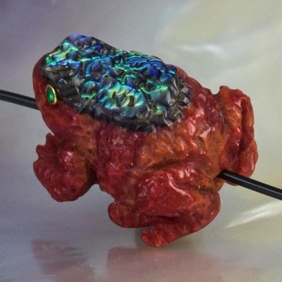 Toad Frog Bead Carved Natural Red Sponge Coral Paua Abalone Shell Gem Eyes 4.39g