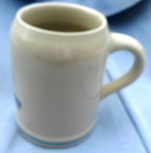 Lowenbrau Stoneware Beer Mug 16 Ounce Capacity - Picture 3 of 6