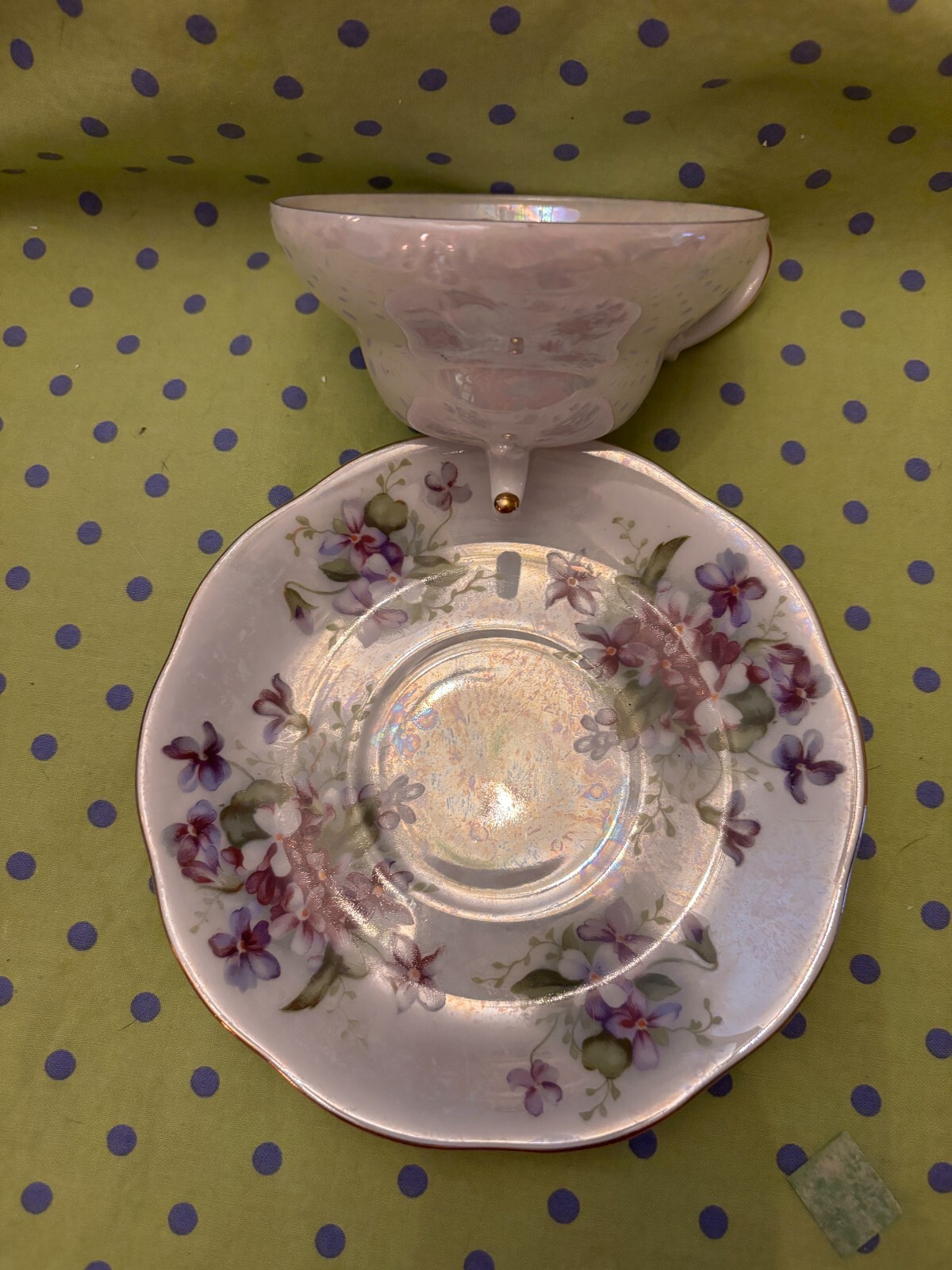 Del Mar Japan Lusterware. 24k Gold Trim Hand Painted Cup & Saucer Set VIOLETS