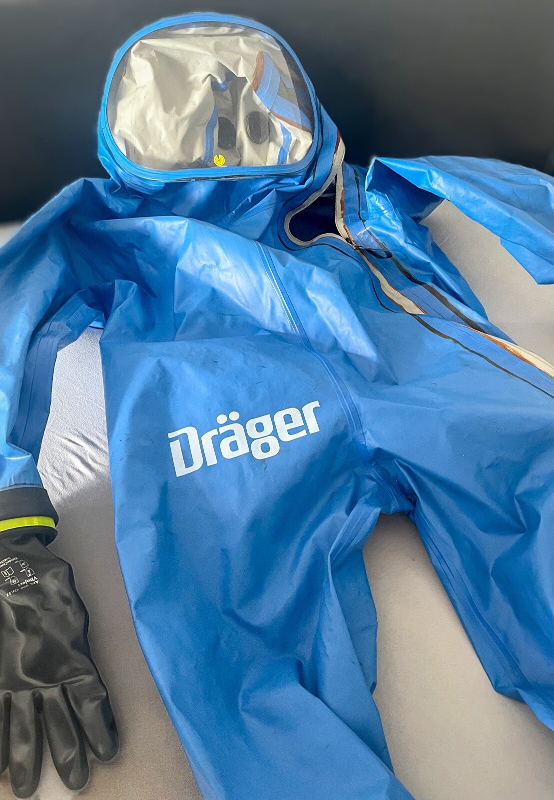 Chemical protective suit rubber suit CSA Hazmat Dräger Teammaster Pro