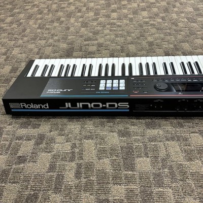 Roland JUNO-DS76 76-Key Synthesizer Keyboard Portable w/ Pedal
