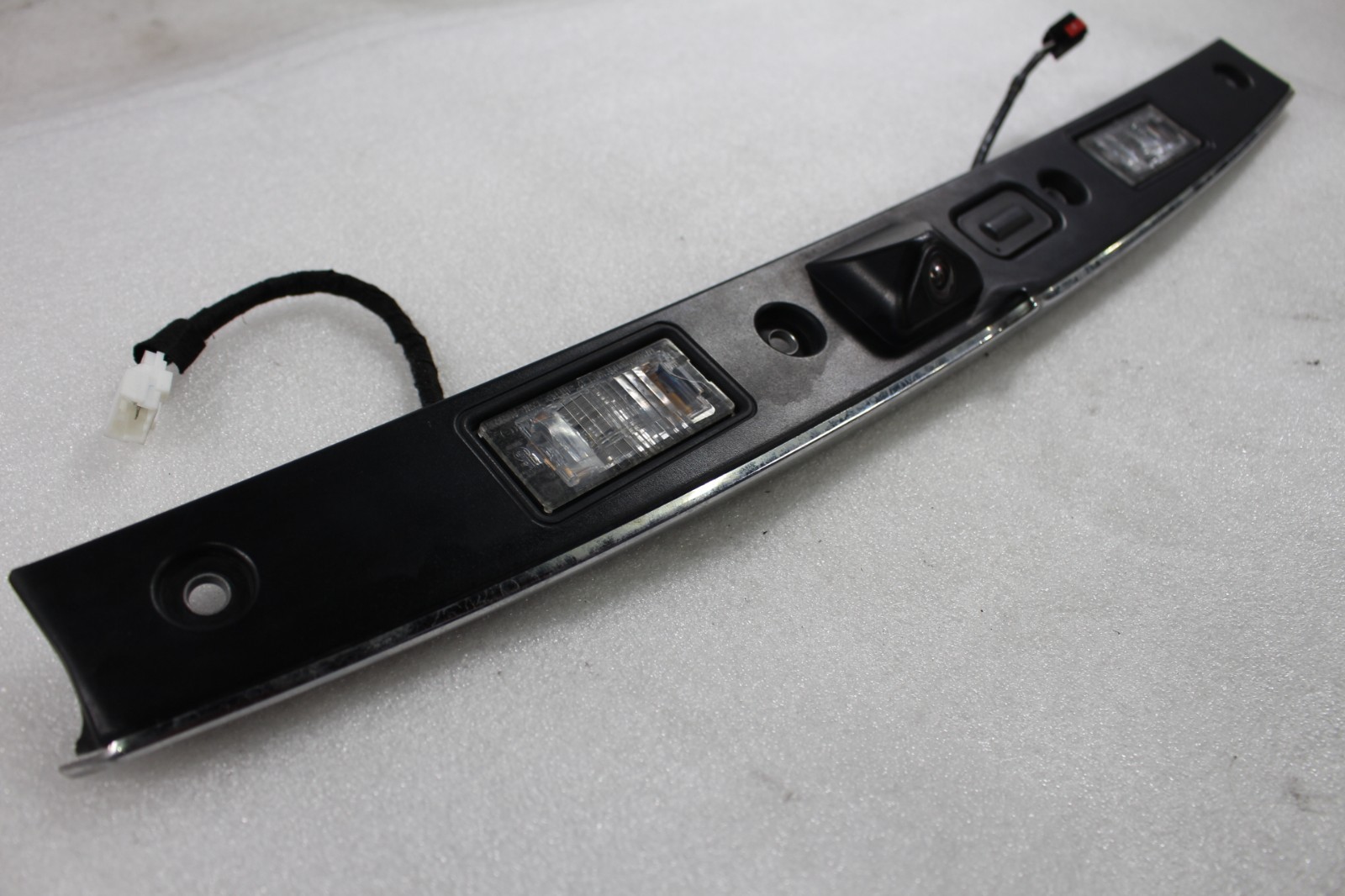 2014 Maserati Quattroporte, License lamp w/Camera, Used, P/N 670018242