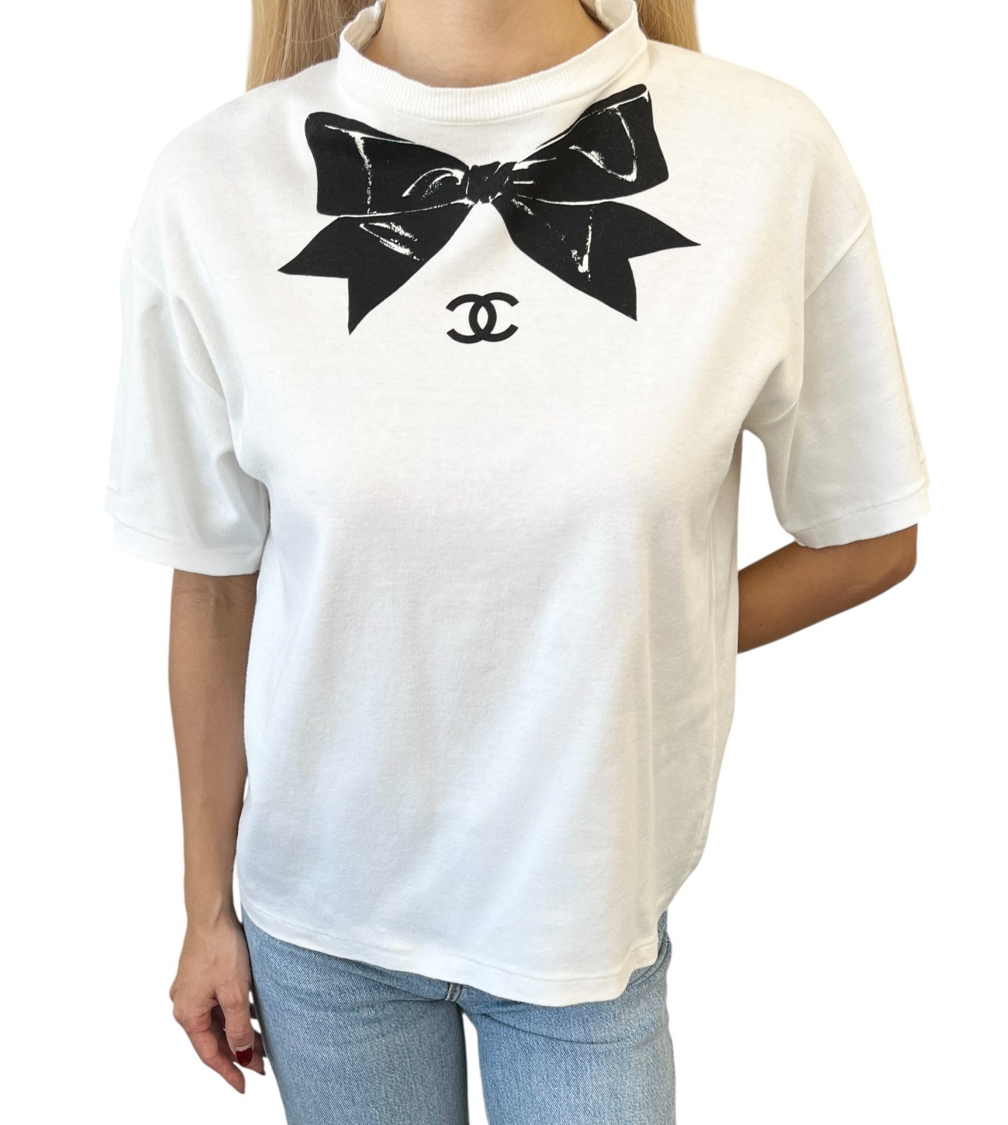 CHANEL Vintage CC Logo Bow Graphic Crewneck T-shirt Top #M White Cotton Ribbon