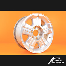 Chevrolet Avalanche Silverado Suburban Tahoe 1500 Silver 18 Inch Oem Wheel Rim