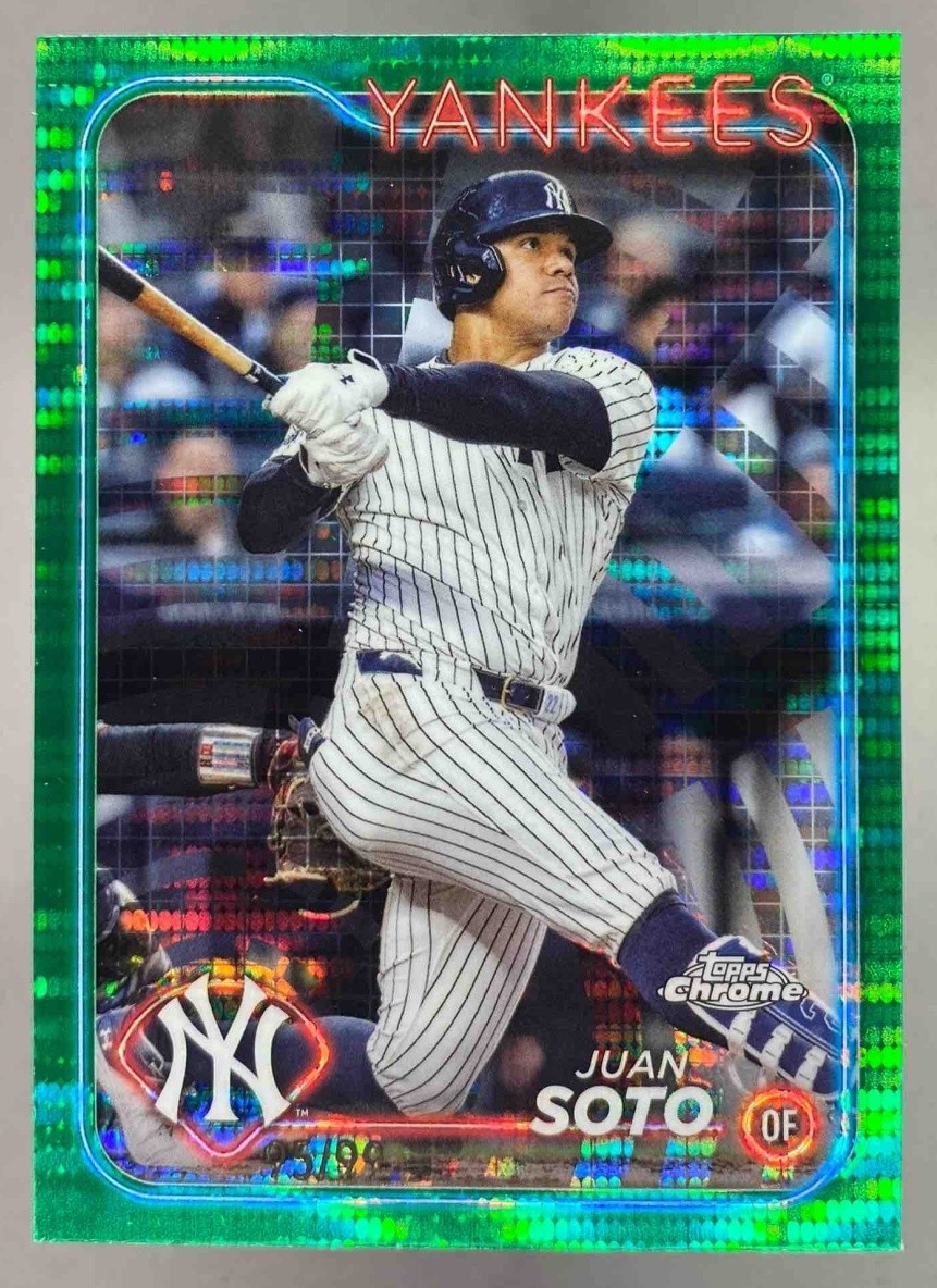 Juan Soto 2024 Topps Chrome Green Sonar Refractor /99 #150 Yankees