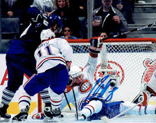 MIKE KOMISAREK Signed 8x10 Photo MONTREAL CANADIENS HURRICANES