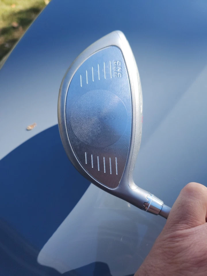 Cobra King F8 Driver 12.5* (Adjustable) Air Speeder 40 Graphite Regular RH  - Image 4 of 4