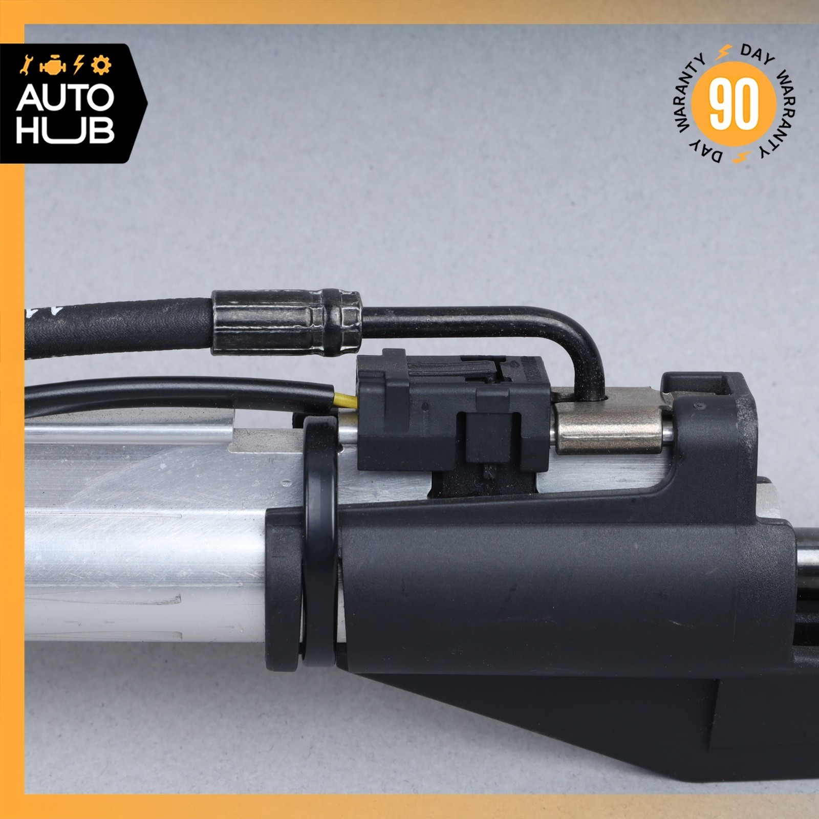 10-19 Maserati GranTurismo M145 Right Side Tonneau Cover Lift Cylinder OEM 23k