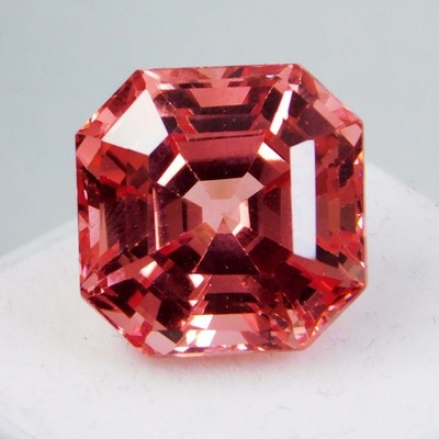 Natural Padparadscha Sapphire 20.30 Ct Certified Stunning Radiant Cut  Gemstone