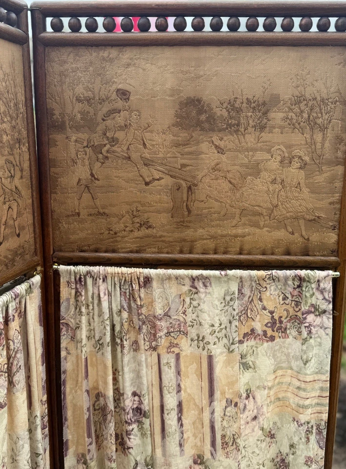VTG 67” 3 Panel Dressing Screen Wood Frame Fabric Room Divider Cottage Core - Image 4 of 4