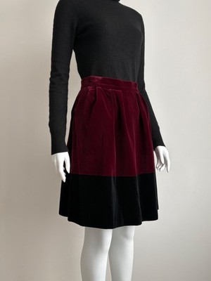 NO DUTIES Yves Saint Laurent Rive Gauche F/W 1994 Pleated Skirt Burgundy Velvet