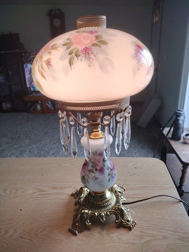 Rare Vintage Fenton Glass ROSE Lamp WITH CRYSTAL -STUNNING..ARTIST SIGNED. SEE - Bild 14 von 24