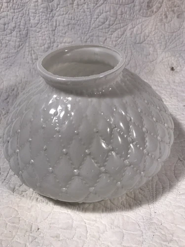 VTG White Milk Diamond Quilted  Glass Student Kerosene Oil Lamp Shade 7" Fitter