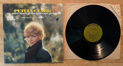 33 12'' LP PETULA CLARK THE OTHER MAN'S GRASS IS ALWAYS GREEN STEREO