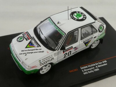 Skoda 1995 - Modèle Réduit 1/43 De La Marque IXO, Neuf En Boîte