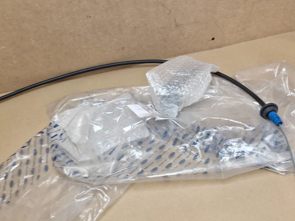 Ford Transit Mk8 2.2 Diesel 2014-on Rear Left Hand Brake Cable 2132021 Genuine - Image 4 of 4