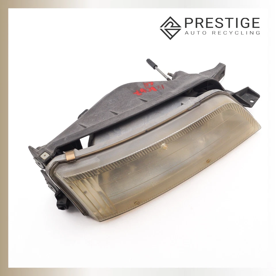 Faro derecho Nissan MAXIMA 1995 1996 26010-40U26 Foto 3 de 4