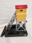 Vintage Lionel Postwar 97 Coal Elevator Loader Tested &Works  — photo 3