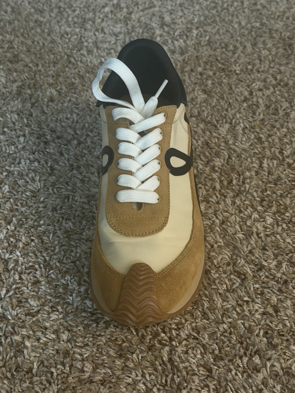 Authentic Loewe Flow Runner Shitake Tan Suede EU … - image 7