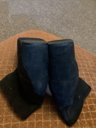 Black real suede pointed toe ankle boots size 39/6 - Picture 7 of 8