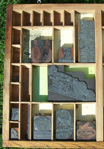 Letterpress 32+" Art Wall Hanging Vintage Hardwood Type Drawer, Printing Dies - Picture 6 of 7