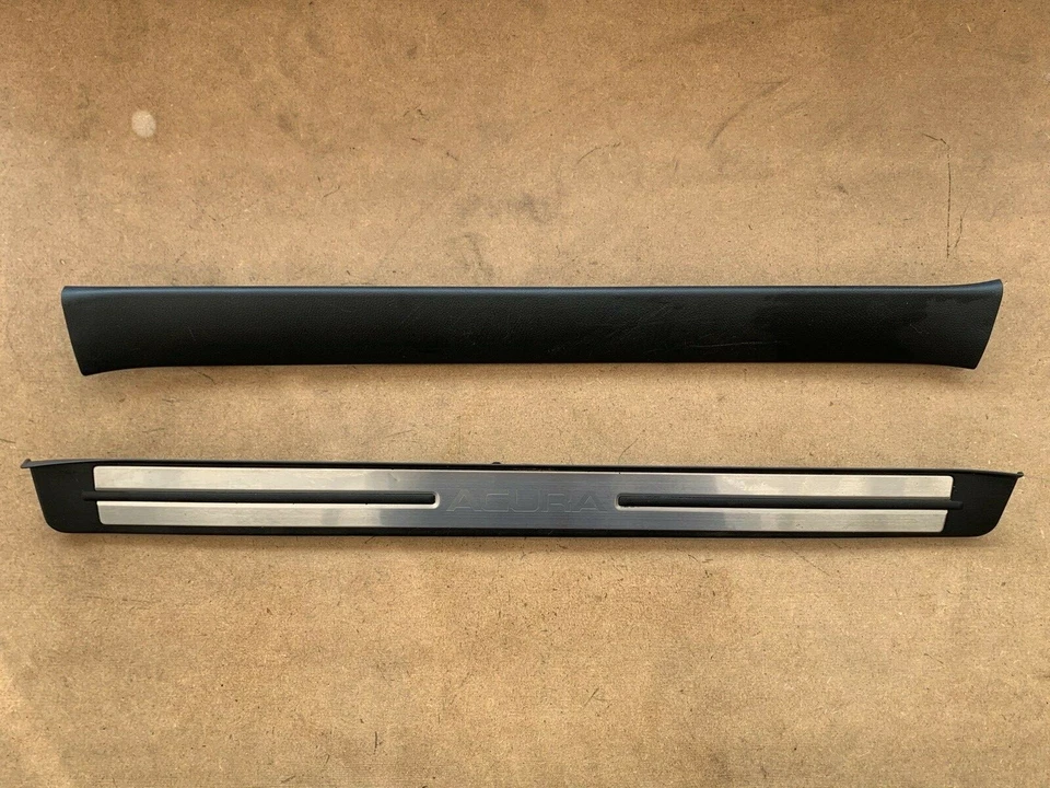 Acura RL 2005-2008 sedán pasajero delantero alféizar exterior placa de desgaste R con placa interior Foto 2 de 4