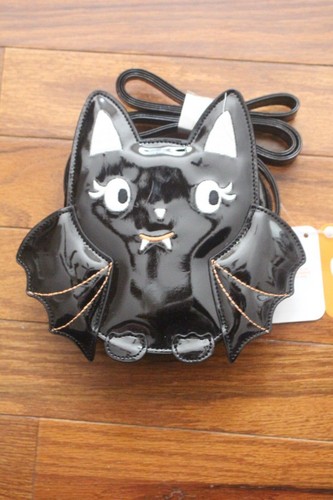 Gymboree Girls Shiny Black Patent Leather Bat Purse FOR jennifekurtiniti-0 ONLY - Picture 3 of 5