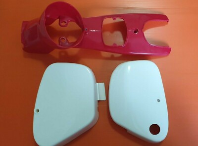 Worldpart Red Headlight Case For Honda C50, C100, CA100, C102, C105, C105T – Reproduction, Made In Thailand