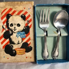 Rogers Bros. baby toddler fork and spoon silver plate original box (511)