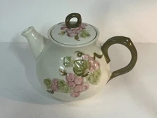 Vintage Metlox Poppytrail Vintage Pink Grape California Pottery Teapot 1965-1982