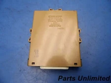 04-09 Toyota Prius OEM Multiplex network gateway control module P/N 89111-47050