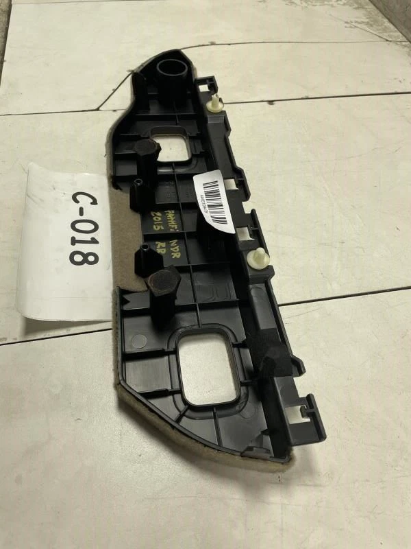 Nissan Pathfinder Platinum 2015 alfombra piso trasero derecho moldura de almacenamiento OEM+ Foto 3 de 4