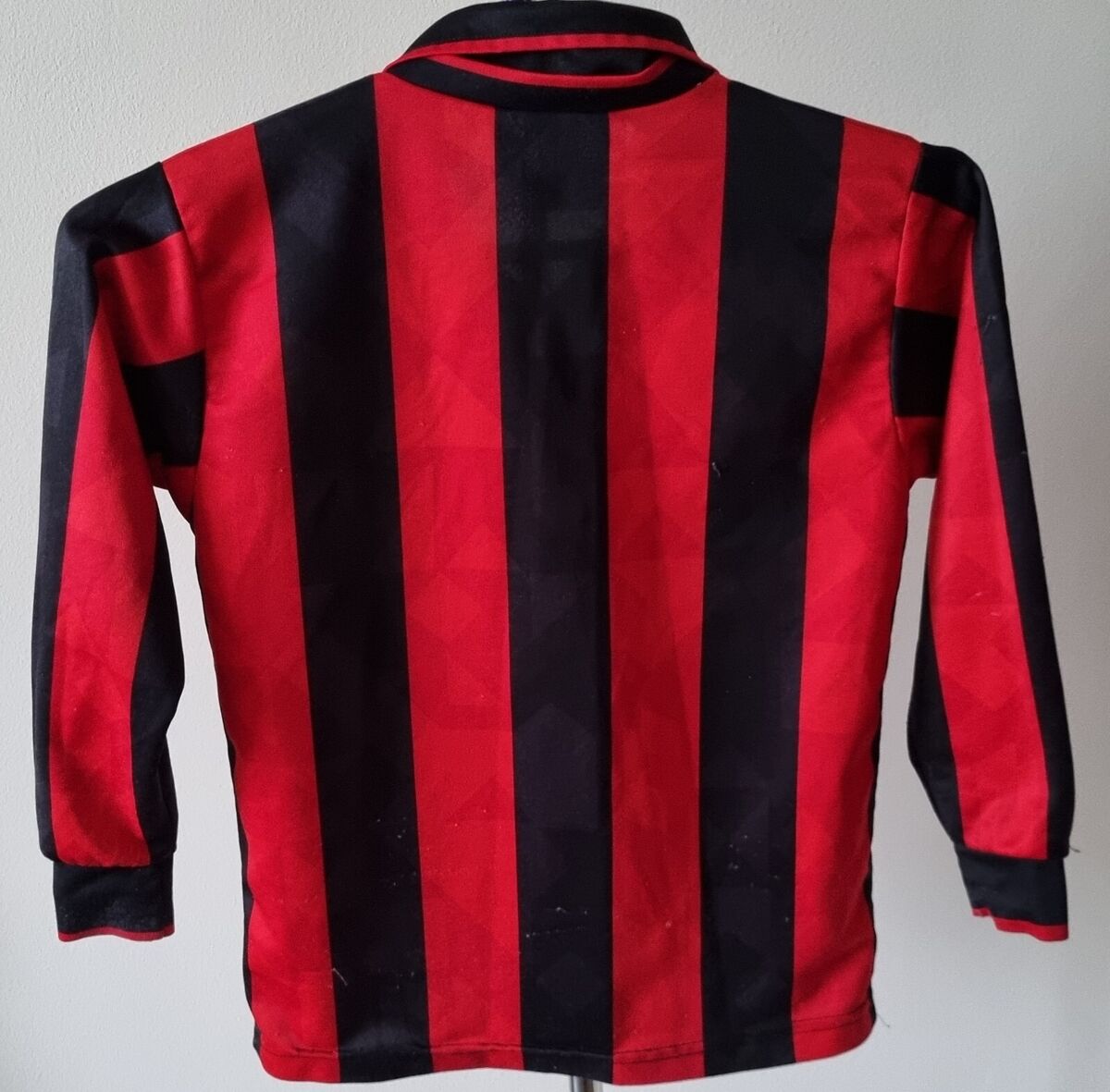 AC Milan 1995 - 1996 Home football Lotto long sleeve jersey