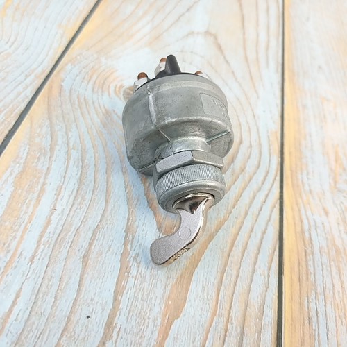 Napa Echlin SW54 12 Volt 4 Terminal Ignition Starter Switch Replace US1348 CS208 - Picture 6 of 10
