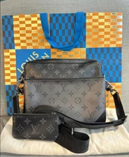 Authentic LOUIS VUITTON Monogram Eclipse Reverse Trio Messenger Shoulder Cross