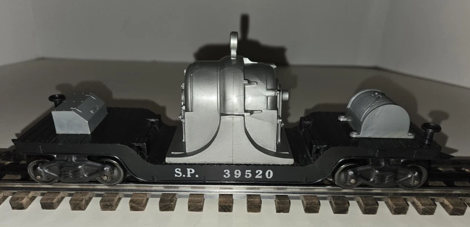 Marx S.P.  Southern Pacific 39520 Generator Car Type G Trucks Plastic Tilt - Image 2 of 4