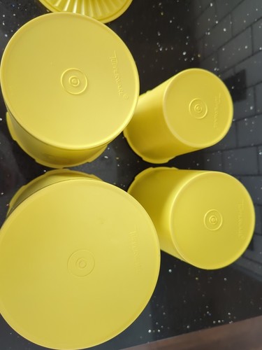 VINTAGE TUPPERWARE VERSCHACHTELT GELB ERNTE GOLD VORRATSBEHÄLTER MIT LÖFFEL - Bild 6 von 8