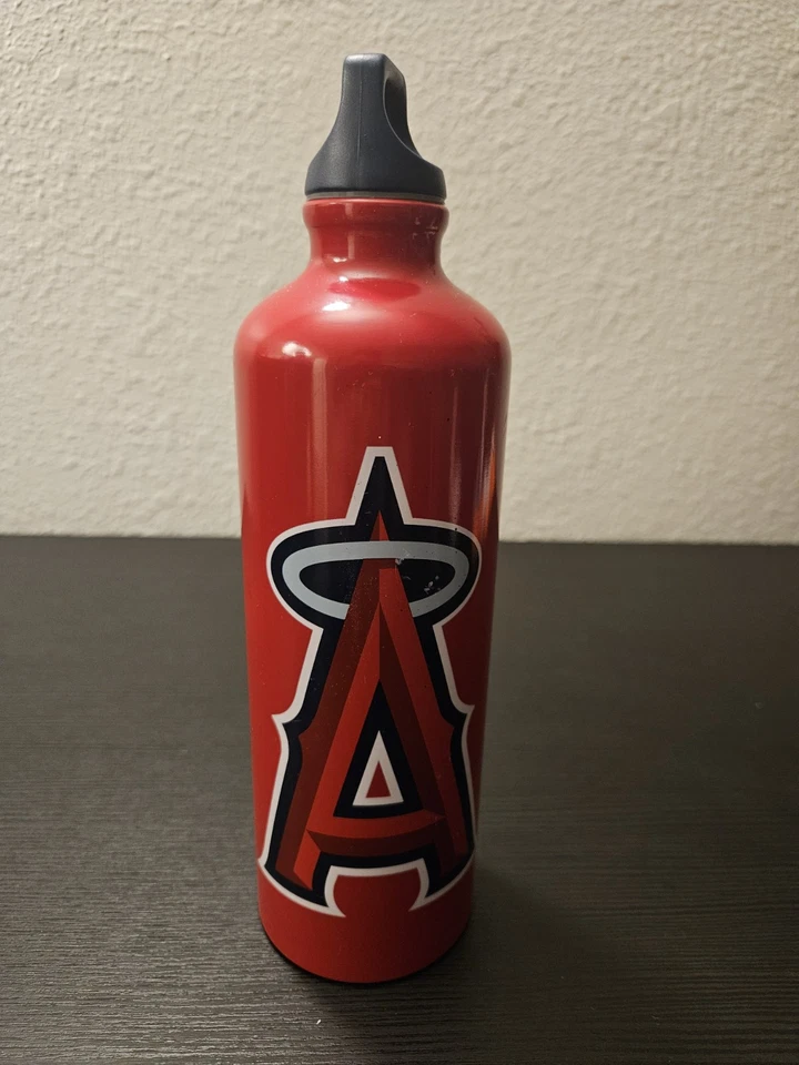 🔥 Anaheim Los Angeles Angels Weaver #36 Vintage Water Tin Bottle 🔥 - Image 3 of 4