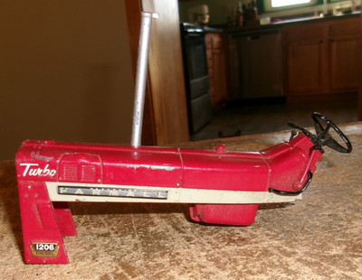 1/16 ertl precision international 1206 hood parts or repair used
