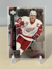 1997-98 Black Diamond Premium Cut #PC7 Steve Yzerman - NHL Hockey Card