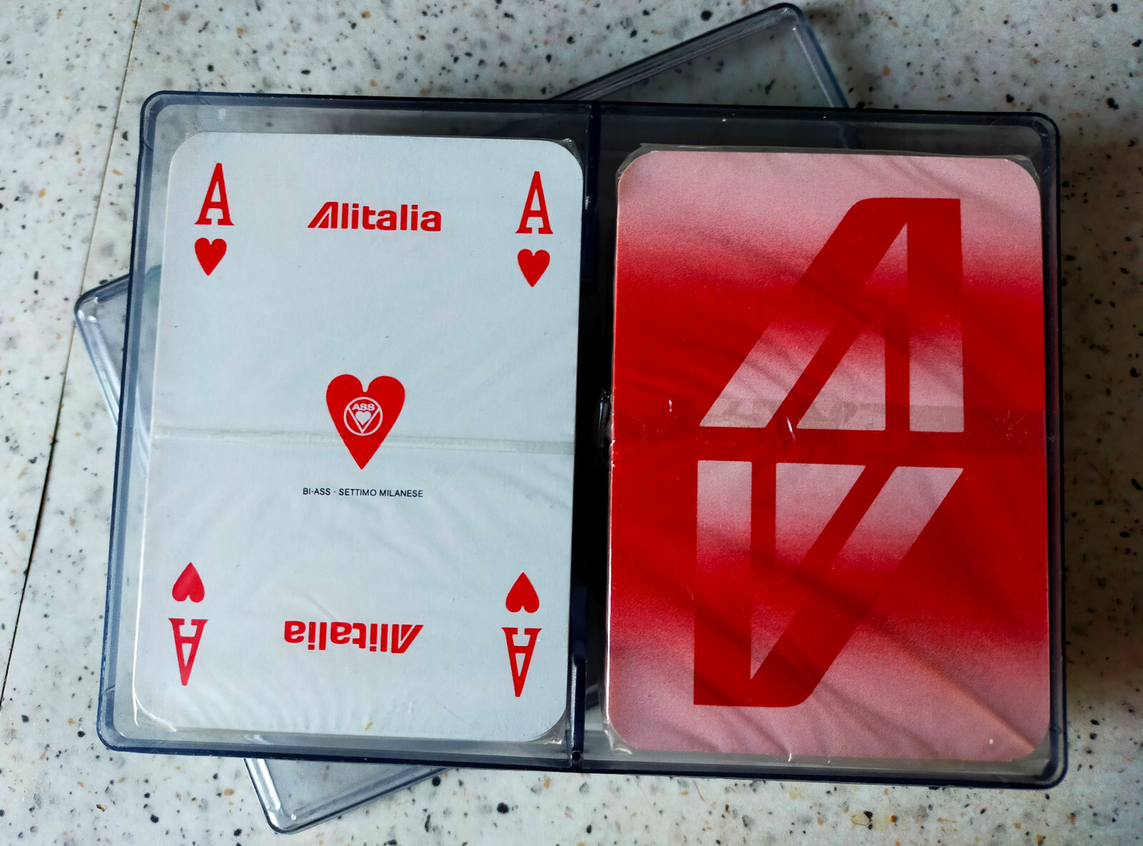 NUOVI SIGILLATI 2 mazzi BI ASS di carte da gioco ALITALIA Airline Playing Cards
