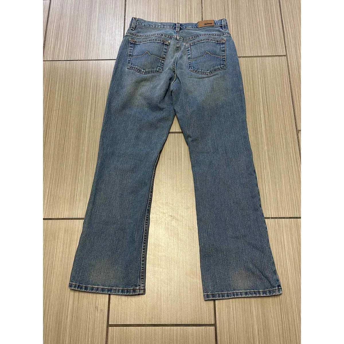 Urban pipeline relaxed bootcut jeans mens 29x30 medium wash denim
