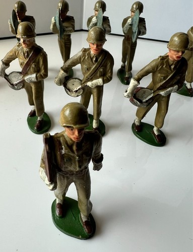 Vintage Starlux Army Band & Soldiers - French Plastic Toy Figures - Picture 3 of 10