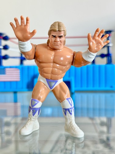 NARCISSIST LEX LUGER WWF Wrestling Figure Hasbro A...