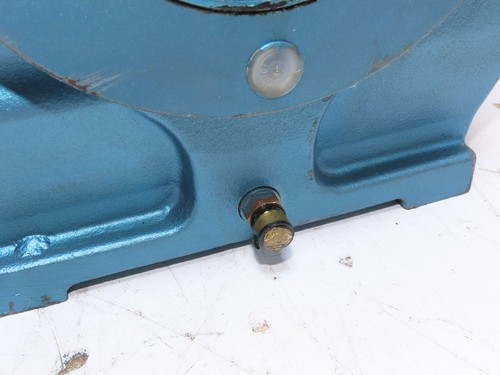 Sew Eurodrive 1HP Gear Motor 100.80:1 17 RPM Flanged Reducer - Picture 11 of 15