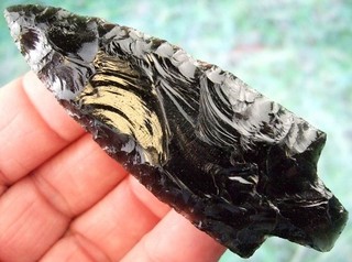 Super Fine 3 1/2 inch Nevada Obsidian Lake Mohave Point with COA Arrowheads