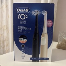 Oral-B iO Series 2 Electric Toothbrush | Night Black & Calm Pink